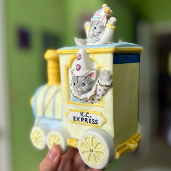 Vintage NWT Kitty Cucumber Music Box K.C. Express Home Decor Accent Art - Picture 3 of 14